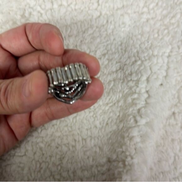 Chocolate Caramel Three Rhinestones Wavy Silver Tone Expandable Ring - Picture 8 of 14